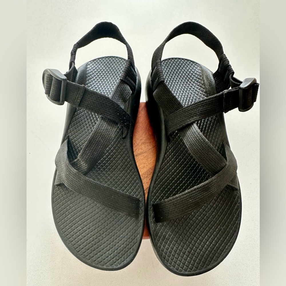Women’s Classic Chacos - Black - Size 8